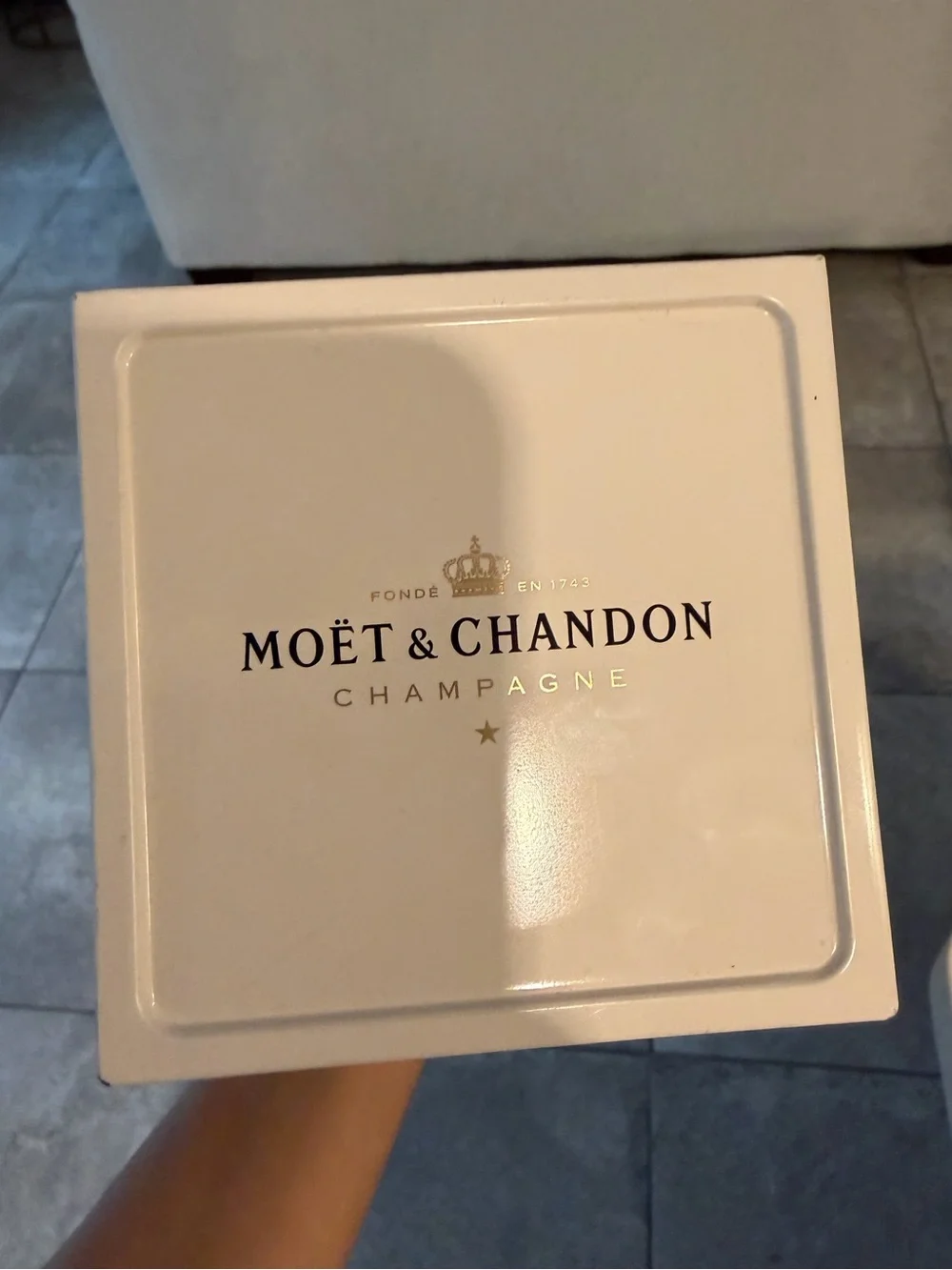 Moët & Chandon Imperial Brut gift tin box